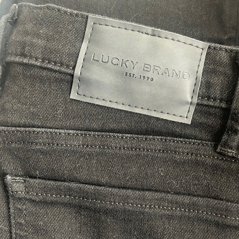 NWT LUCKY JEANS